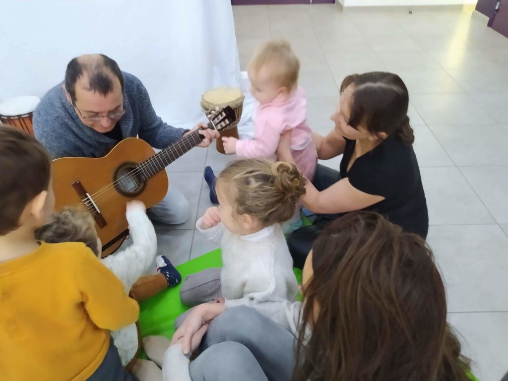 Photo Atelier éveil musical pour tout-petits